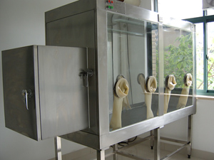 簡(jiǎn)易型不銹鋼手套箱